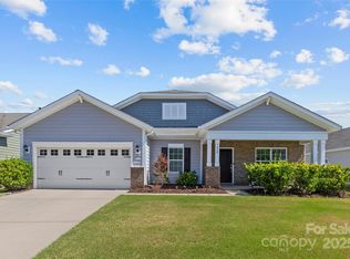 5828 Eleanor Rigby Rd, Charlotte, NC 28278