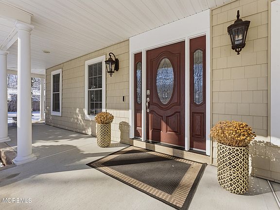 3rd image of 203 Stillhouse Road