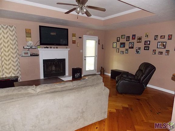 3rd image of 10663 Stone Pine Dr