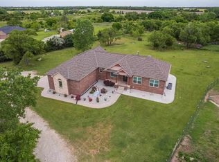 9928 W 95th St S, Clearwater, KS 67026