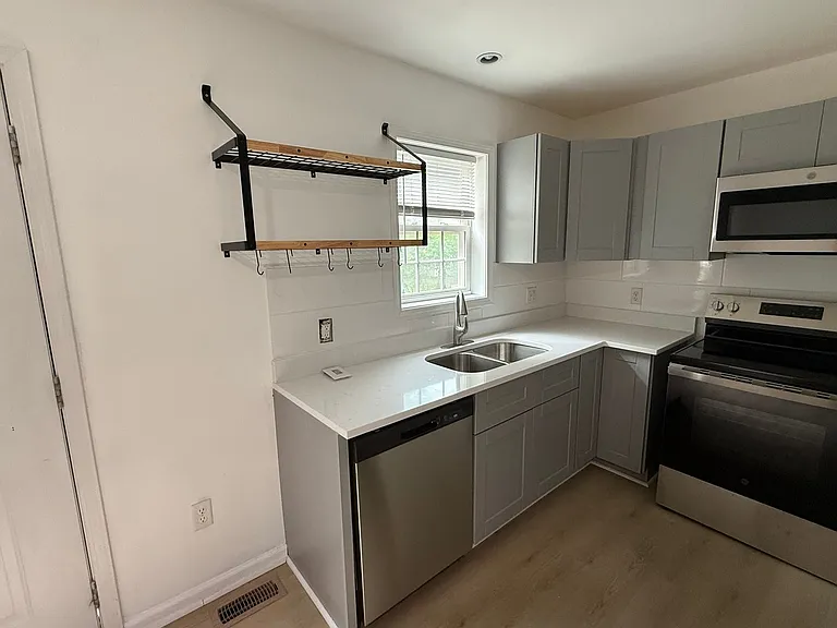 100 Gibson Park Dr #B — Photo 8