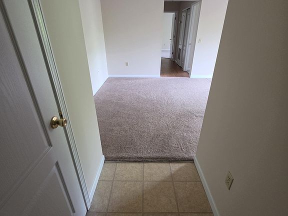 2nd image of 2301 Anderson Rd #7