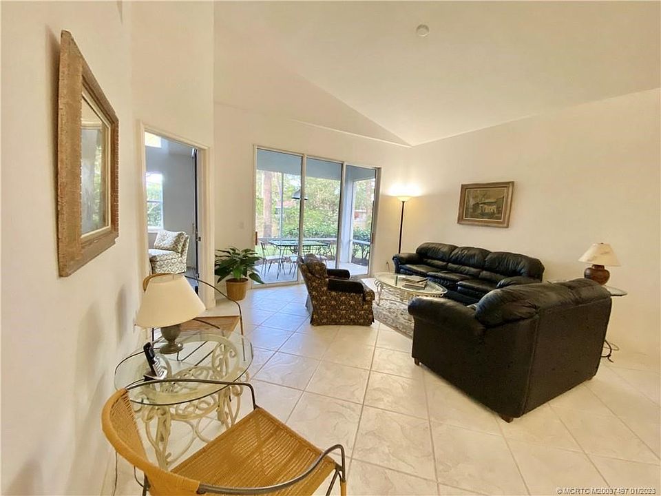 1st image of 3407 NE Mancini Way