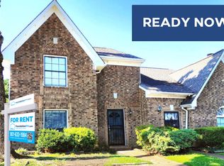 8259 Cedar Chest Dr, Cordova, TN 38016