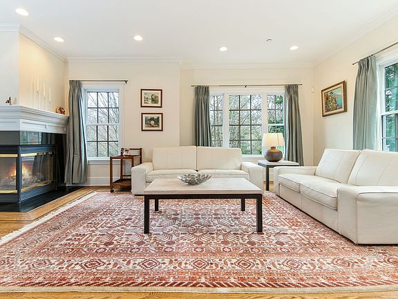 3 Beaty Ct, Rye (003 OF 12) .JPG