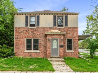 557 Upper Rd, Kohler, WI 53044