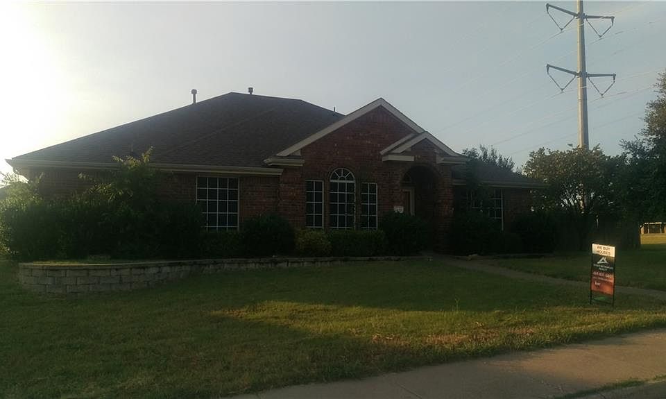 1st image of 1401 Deer Creek Dr
