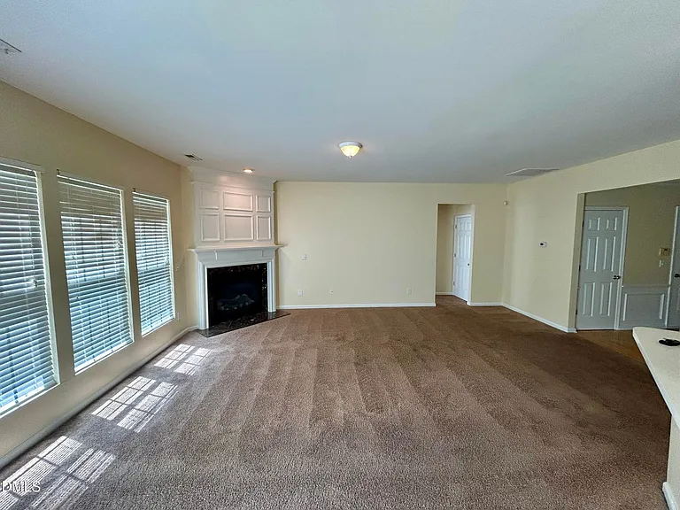 105 Tortoise Ln — Photo 4