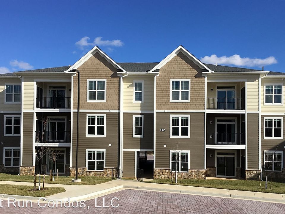 2nd image of 135 Fenway Cir APT 105