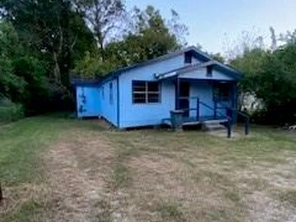 706 E 7th St, Bogalusa, LA 70427