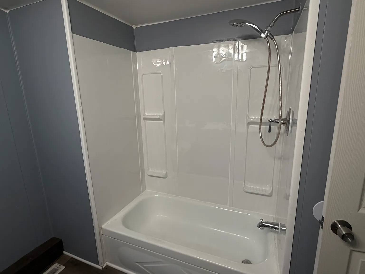 2 bed, 924 sqft, $1,000 — Photo 4