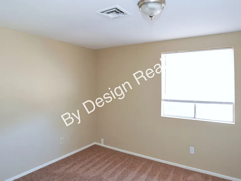7230 N Ulene Pl — Photo 22