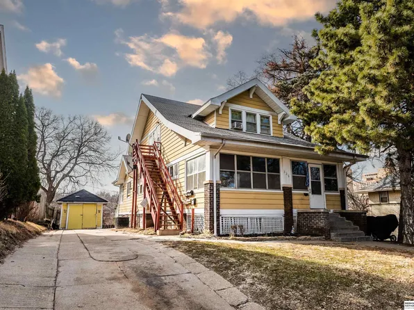 536 S 31st Ave, Omaha, NE 68105