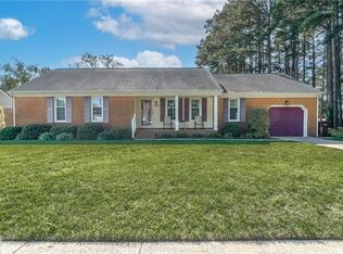 740 Willow Oak Dr, Chesapeake, VA 23322