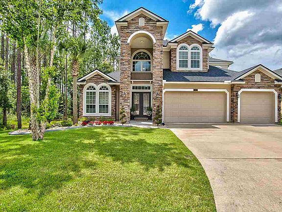 3rd image of 135 Staplehurst Dr