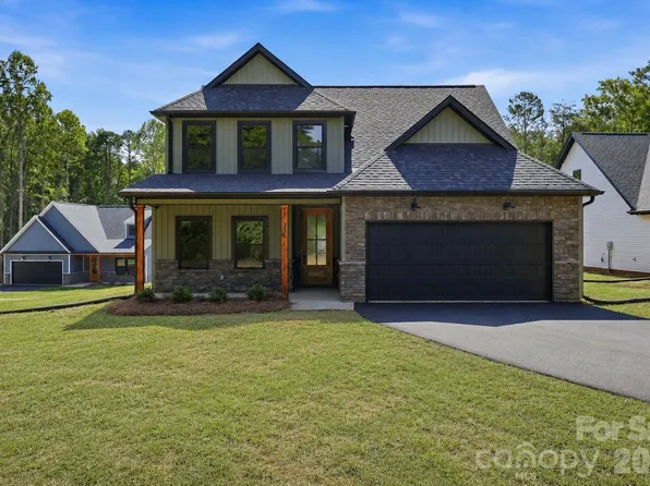 335 Lake Farm Dr, Salisbury, NC 28146