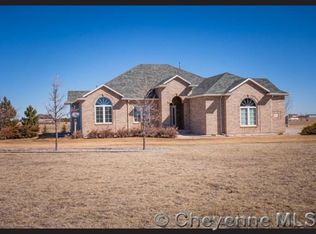 6602 Foxglove Dr, Cheyenne, WY 82009