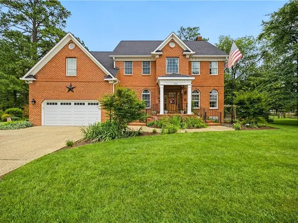 111 Laydon Way, Poquoson, VA 23662