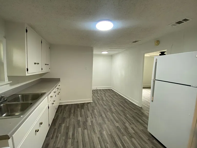 2310 Santa Maria St — Photo 8