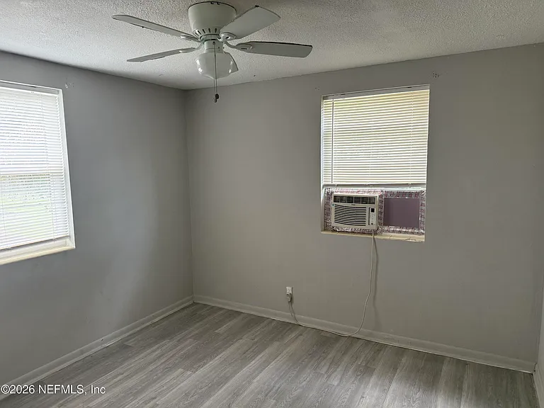 5659 Ansley St — Photo 9