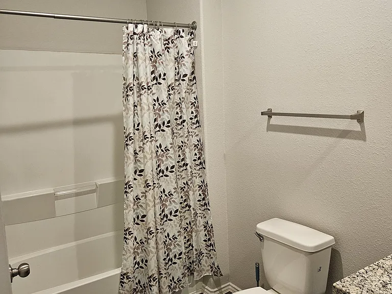 11490 Persimmon St — Photo 10