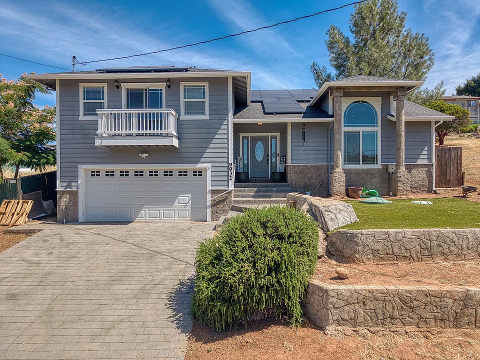 1st image of 9932 Fairway Dr