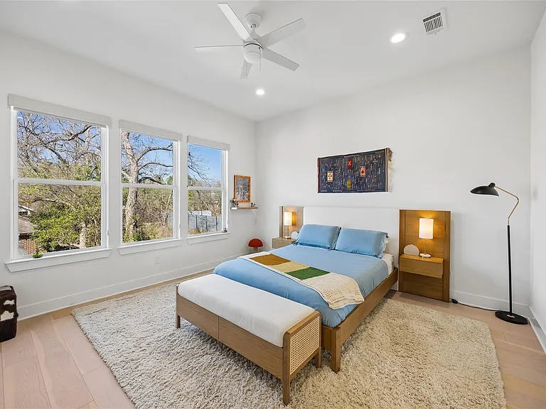 3107 Webster St #B — Photo 14