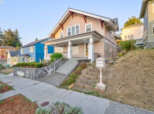 968 12th St, Astoria, OR
