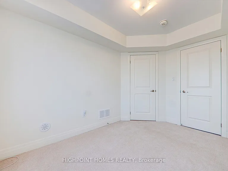 641 Port Darlington Rd #20 — Photo 11