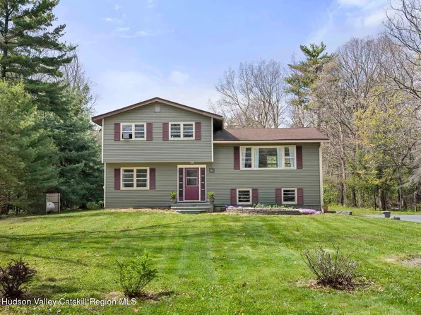 27 Marion Avenue, Napanoch, NY 12458