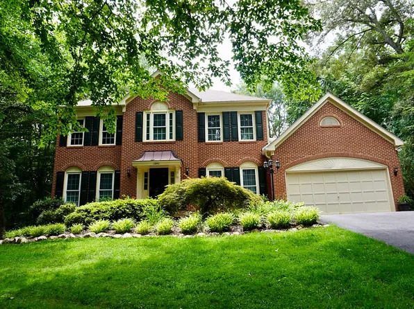 13840 Holly Forest Dr, Manassas, VA 20112