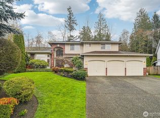 15915 68th Avenue SE, Snohomish, WA 98296
