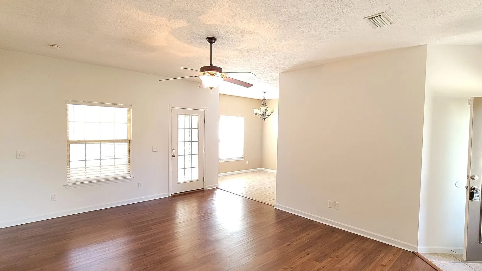 Lynn Haven! 3BR 2BA Home — Photo 4
