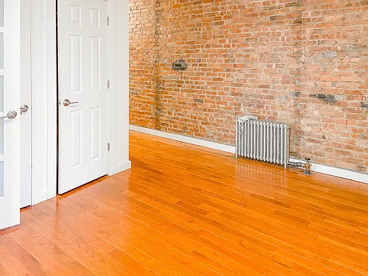 Rented by MySpaceNYC | media 8