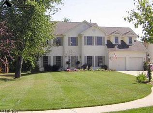 20991 Westminster Dr, Strongsville, OH