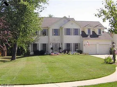 20991 Westminster Dr photo 1