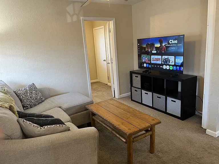 420 Vassar St #5 — Photo 8