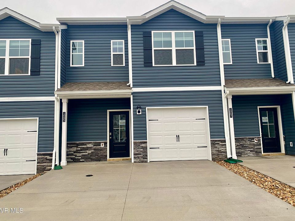 1st image of 1085 Saylors Pl