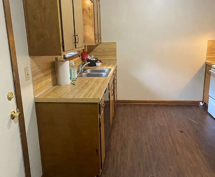 304 Michelle Ave #304 — Photo 3