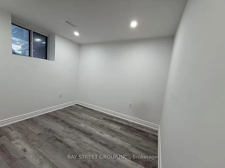366 Highfield Rd — Photo 26