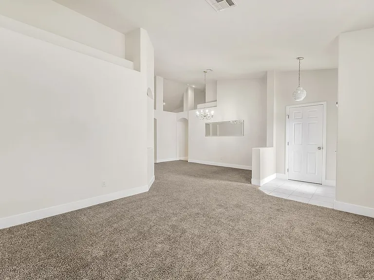 1299 Echo Creek St — Photo 3