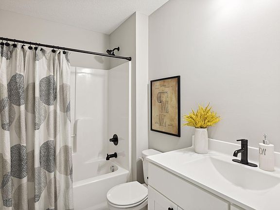 5th image of 9087 Lexington Ave N Unit C