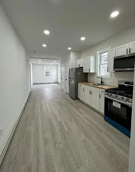 348 Carnegie Pl — Photo 5