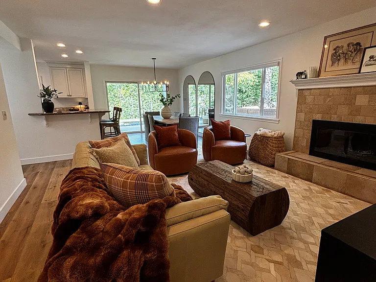 4410 Canoga Dr — Photo 47