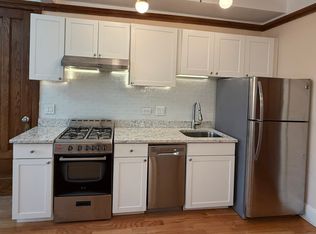1134 W Oakdale Ave #1F, Chicago, IL 60657