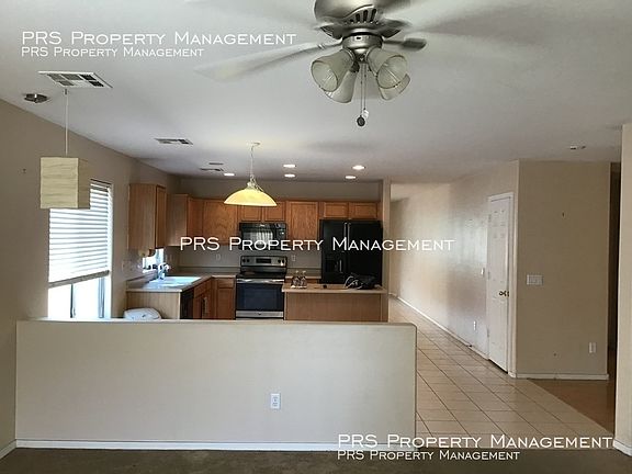 3rd image of 41556 N Maple Ln