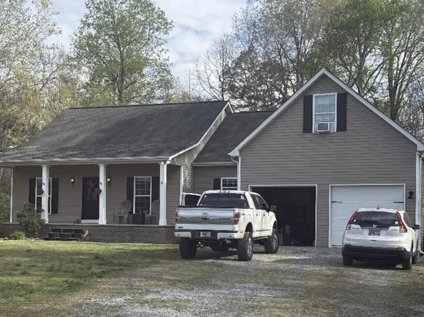 323 Lloyd Way, Resaca, GA 30735