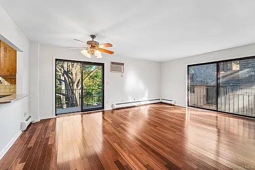 500 Central Park Ave #237 Photo 1