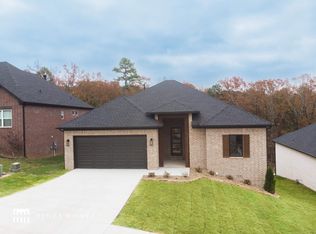 154 Ridgeview Trl, Maumelle, AR 72113