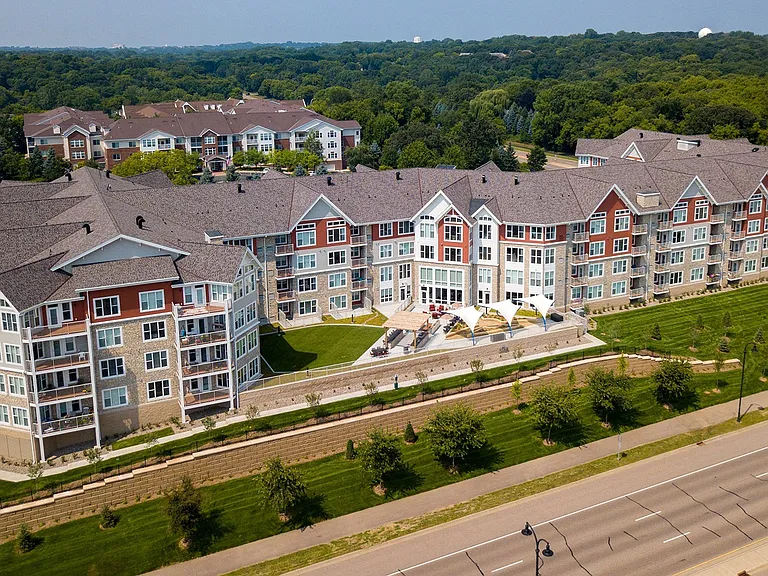 The Legends of Apple Valley 55+ Apartments — Photo 28